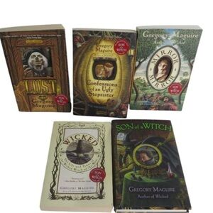 WICKED Book & Various Gregory Maguire Titles Book Lot: 5 books [I2097]